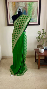 MERISHA – GREEN PATLI BANARASI WITH VARIED FLORAL MOTIFS