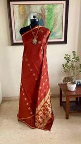 ATASI – RICH RUST BANARASI WITH FLORAL ZARI AANCHAL