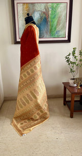 BENIKA- RUST BOMKAI SAREE WITH EXQUISITE CREAM AANCHAL