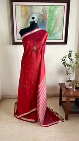 SUVITHA – DEEP RUST KANJIVARAM WITH PEACH FLORAL MOTIFS