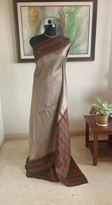 VAYRA — A KANJIVARAM OF CHECKS AND SCATTERED PEACOCKS