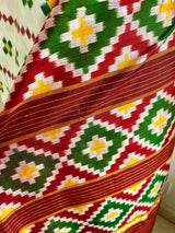 SRIVALLI- STRIKING WHITE POCHAMPALLY WITH BOLD IKAT MOTIFS