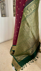 KOMATHI — DEEP MAROON KANJIVARAM WITH A DISTINCTIVE BORDER