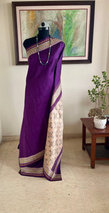 ABHISARIKA – PURPLE PUTAPAKKA IKAT SILK WITH DELICATE FLORAL DETAILING