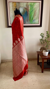 ZEBA – A LIGHTWEIGHT BANARASI SILK FOR FESTIVE CELEBRATIONS