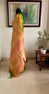 ULUPI – PAISLEYS AND CONTRASTS ON PEACH UPPADA SILK