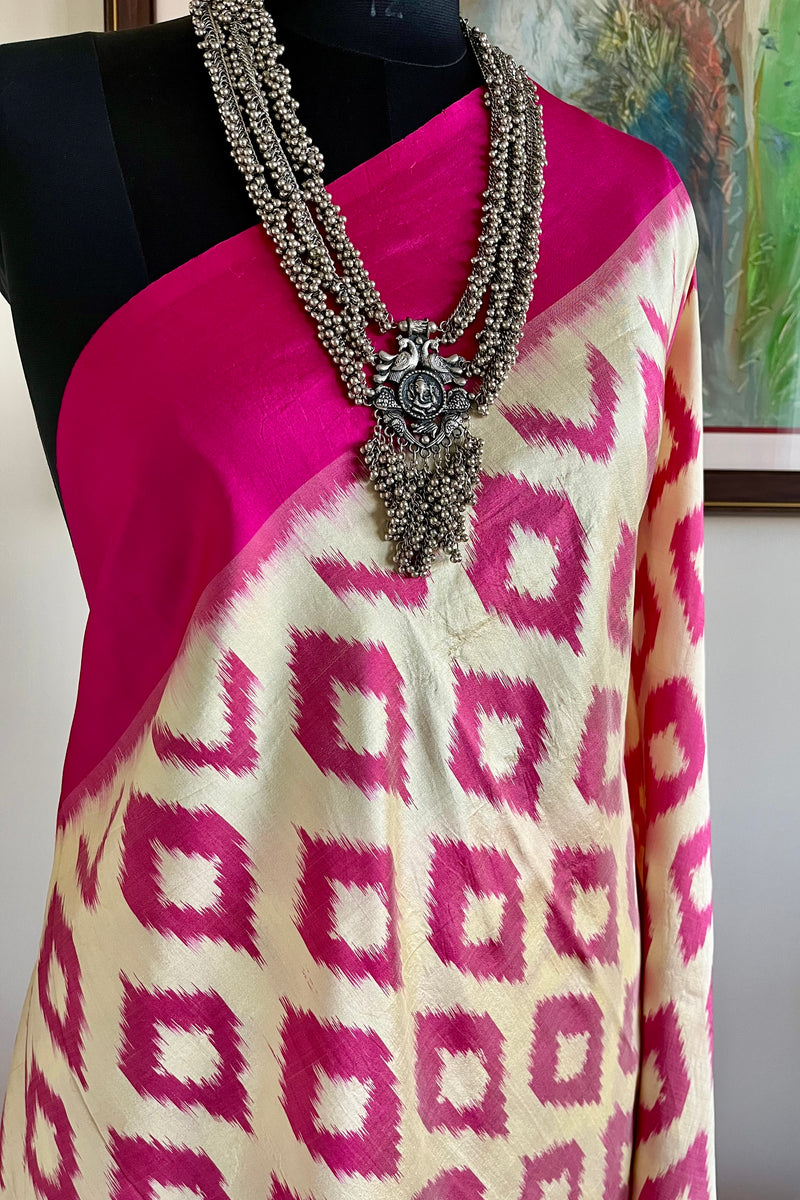 SAHASRA- VERSATILE OFF-WHITE & MAGENTA POCHAMPALLY IKKAT FOR EVERY OCCASION