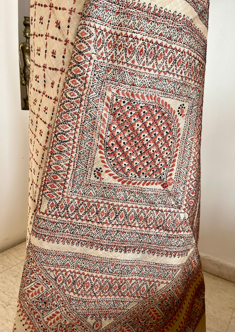 KANIKA- NEVER WORN INTRICATE KANTHA TUSSAR SAREE IN BEIGE