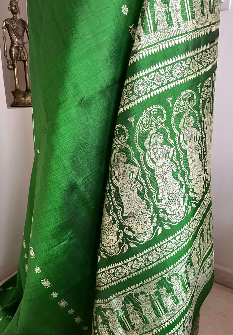 RATNABOLI – ARTFUL GREEN BALUCHARI WITH RAMAYANA SCENES AND INTRICATE PAISLEYS