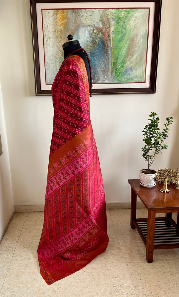 NAYIRA – POCHAMPALLY SILK WITH FLORAL GREEN BORDER DETAIL