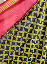 RUPKATHA - ELEGANT KANTHA STITCH IN FLORAL MOTIFS WITH CONTRAST