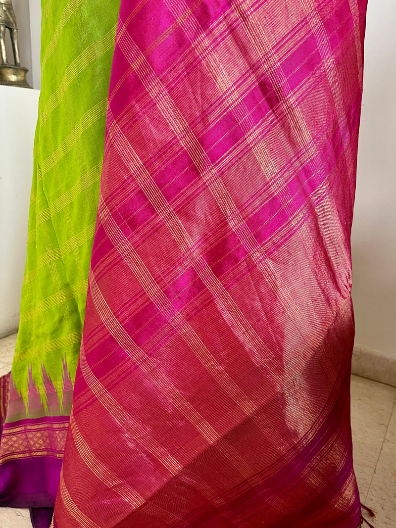 PREEYAL – BRIGHT GREEN KANJIVARAM WITH MAGENTA ZARI BORDER