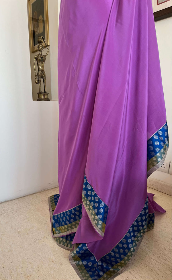 AARIKA: GRACEFUL MAUVE PURE CREPE WITH BANARASI BROCADE