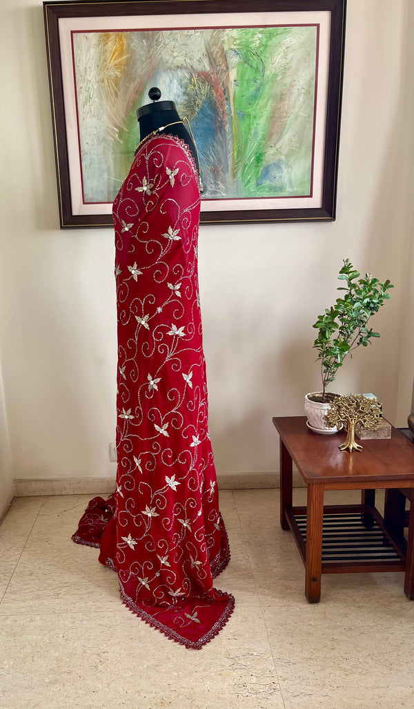 REMA - RADIANT RED SPARKLES, A CHERISHED CHIFFON GEORGETTE SAREE SEEKS A STYLISH NEW CHAPTER