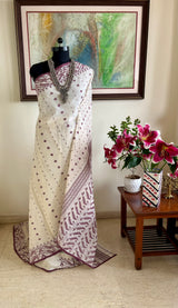 POUSHALI – WHITE JAMDANI COTTON WITH FLORAL AND LINEAR MOTIFS