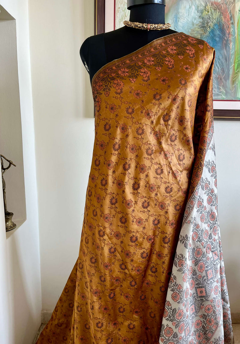 ANVIKA - NEVER WORN BANARASI TANCHOI SAREE WITH CONTRAST AANCHAL