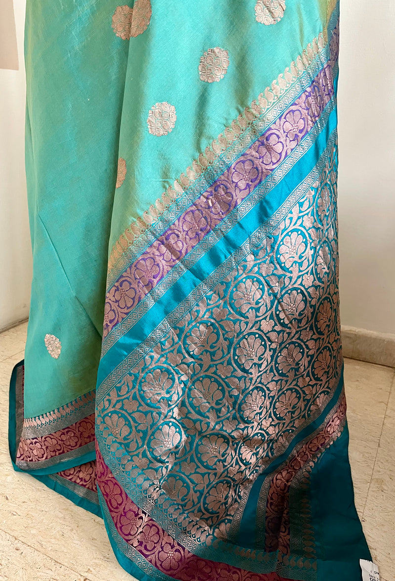 MALIHA – JEWEL-TONED TEAL BANARASI SILK SAREE ELEGANCE