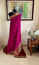MANUSHI – MAGENTA PINK PAITHANI WITH NARALI BORDER AND MOR KUNDA AANCHAL