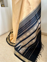 MENA – CREAM AND BLACK KORVAI WITH THAZHAMPOO MOTIFS