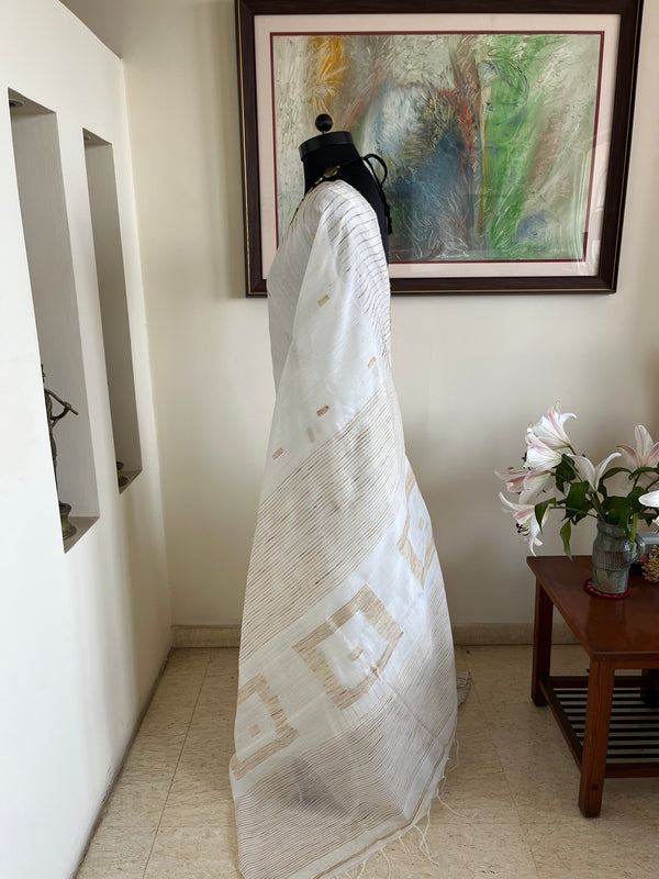 ANULEKHA – PRISTINE WHITE MATKA SILK JAMDANI WITH GOLD