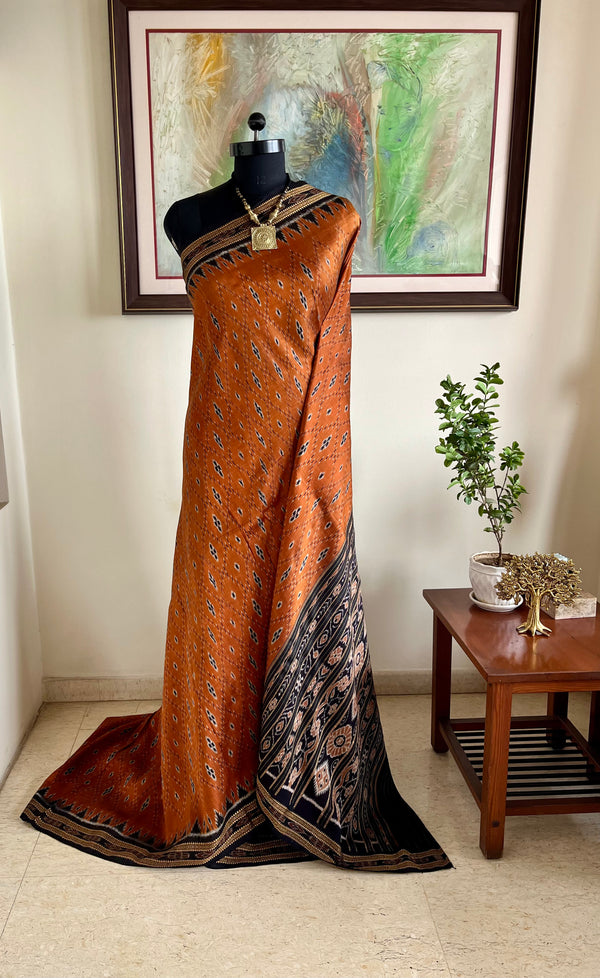 BANALEKHA- KHANDUA SILK IN BROWN WITH FLORAL BANDHA DETAILS