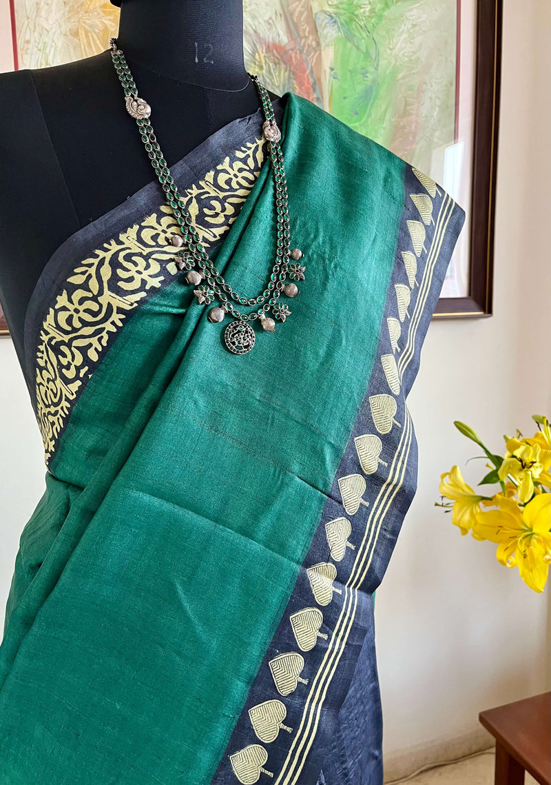 TIYA - TIMELESS HALF AND HALF TUSSAR WITH MOTIFS ON BLUE