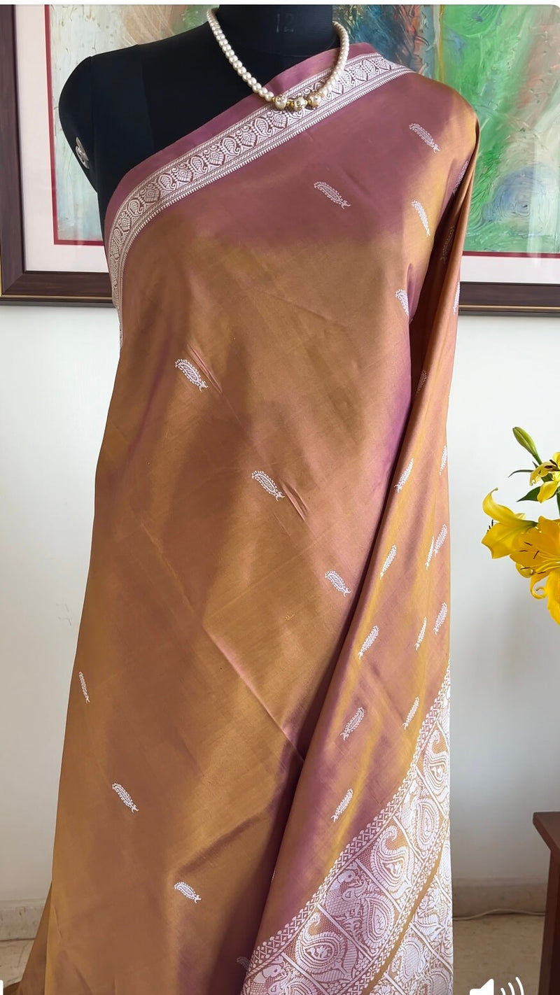 NAYANI - NEVER WORN SHOT BROWN BANARASI WITH INTRICATE PAISLEY AANCHAL