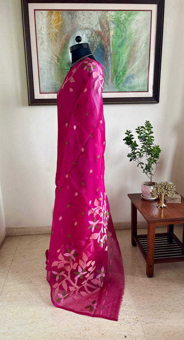 YUGITA- MAGENTA MUSLIN JAMDANI WITH PEACH AND GREEN FLORALS