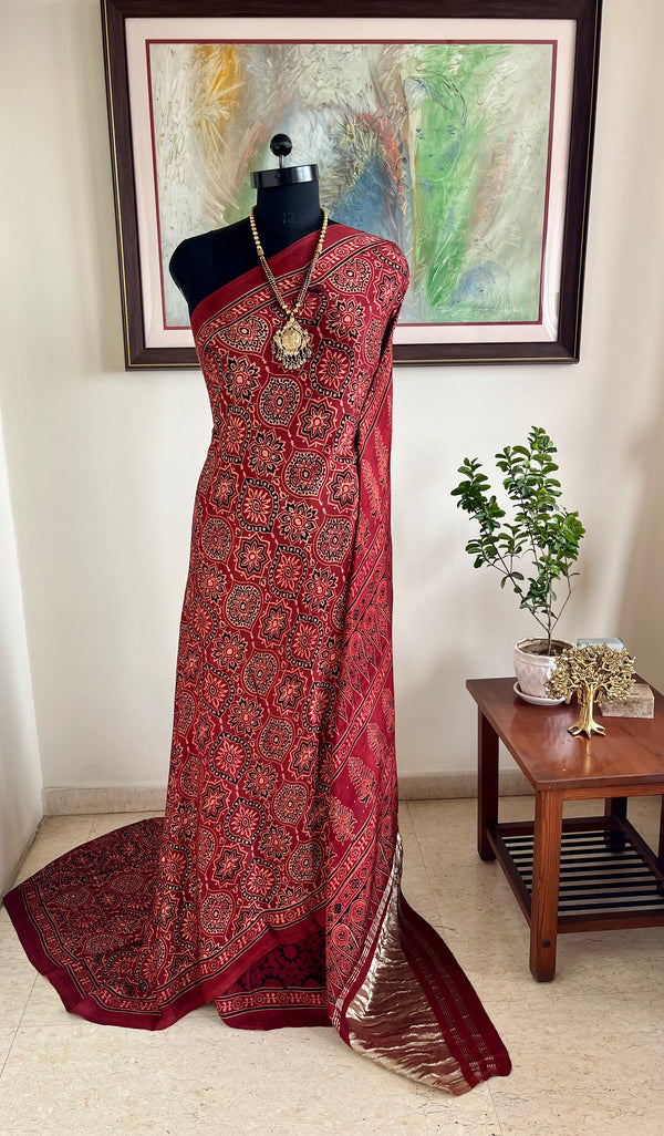 BINAL – RED AJRAKH MODAL SILK WITH LAGDI PATTA AANCHAL