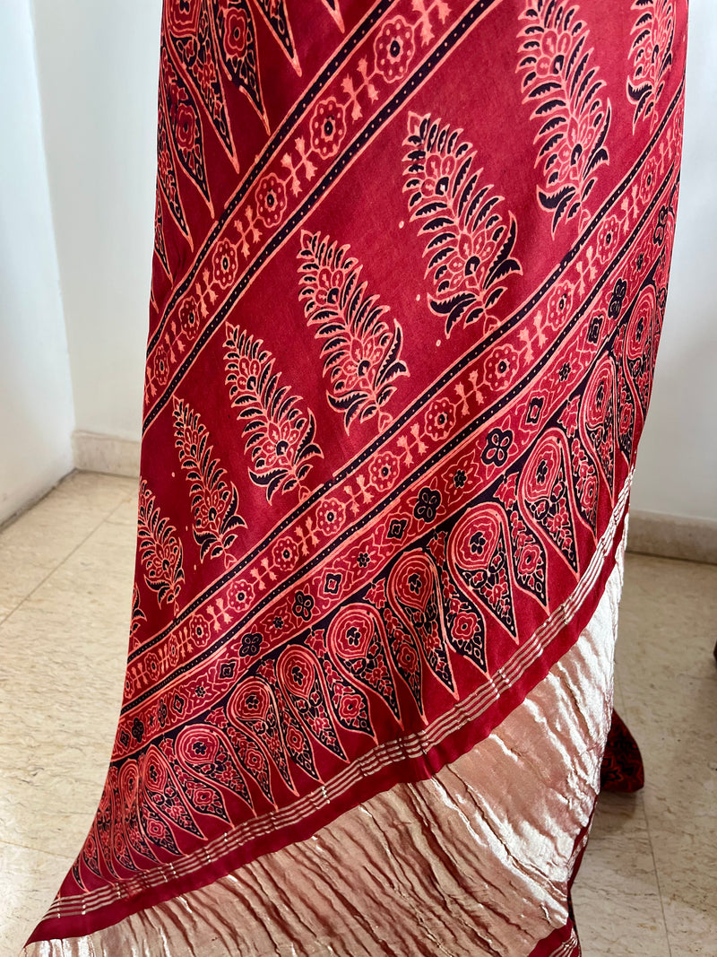 BINAL – RED AJRAKH MODAL SILK WITH LAGDI PATTA AANCHAL