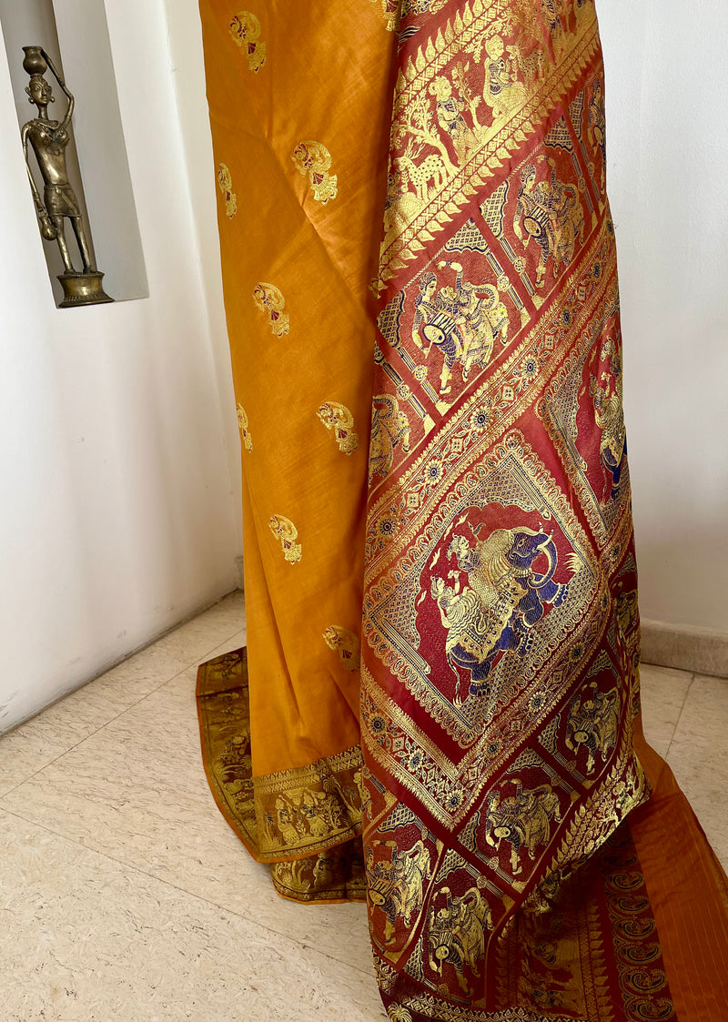 TITIKSHA – GOLDEN MUSTARD PATLI SWARNACHARI WITH ZARI TALES