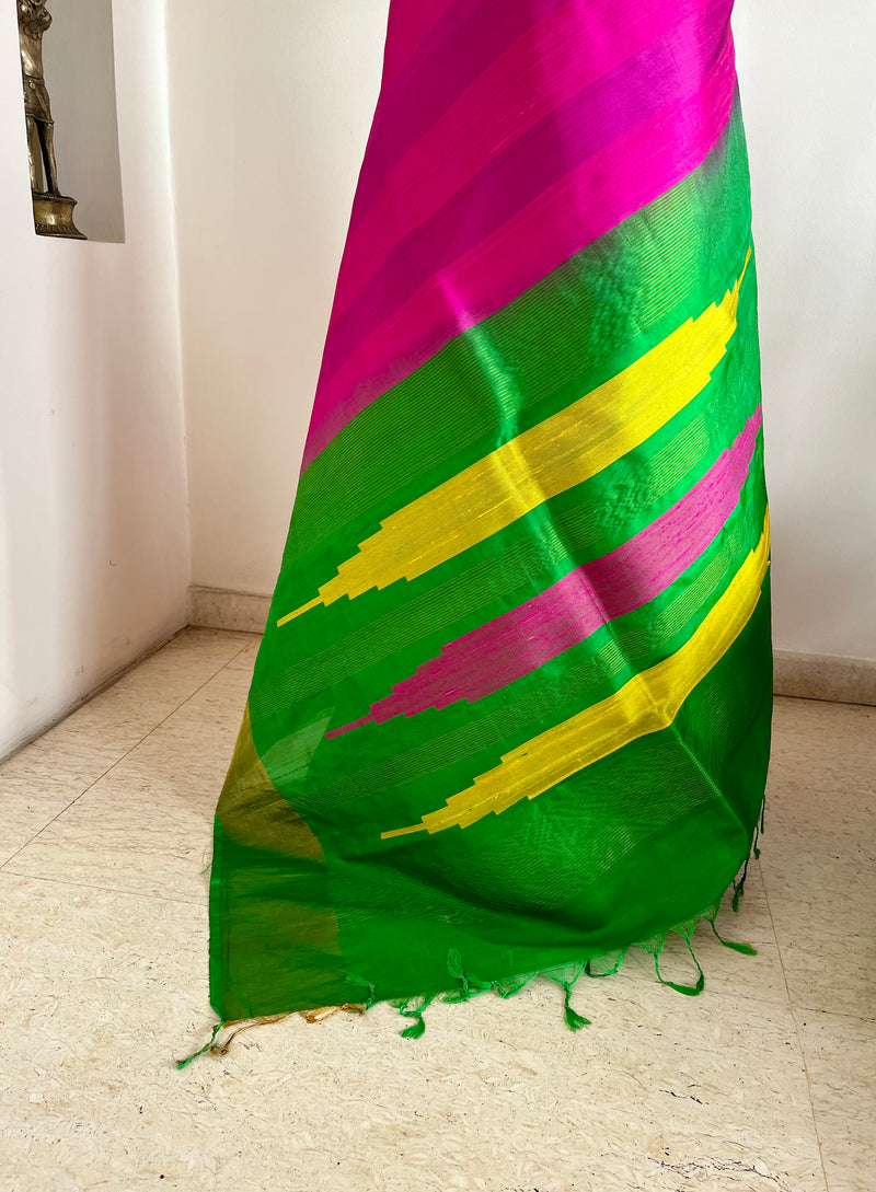VEDHIKA - MAGENTA PINK UPPADA SILK WITH LIGHT PURPLE STRIPES AND TEMPLE MOTIFS