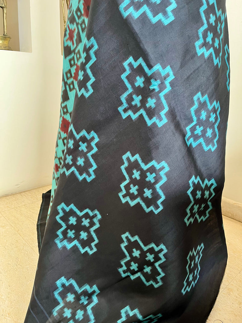 PADMISHA - NEVER WORN LIGHT BLUE POCHAMPALLY SILK SAREE WITH IKAT MOTIFS