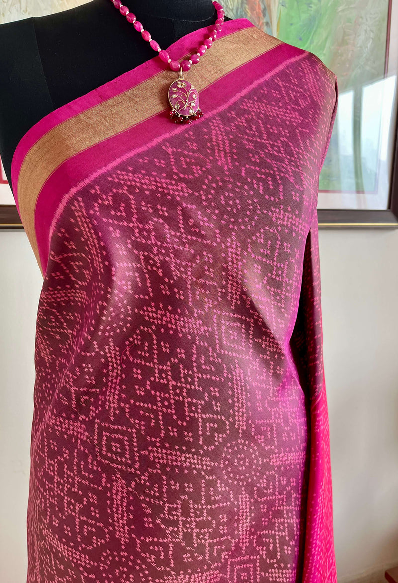 URMIKA- SHOT BROWN-PINK PATOLA WITH IKKAT MOTIFS AND ZARI BORDER