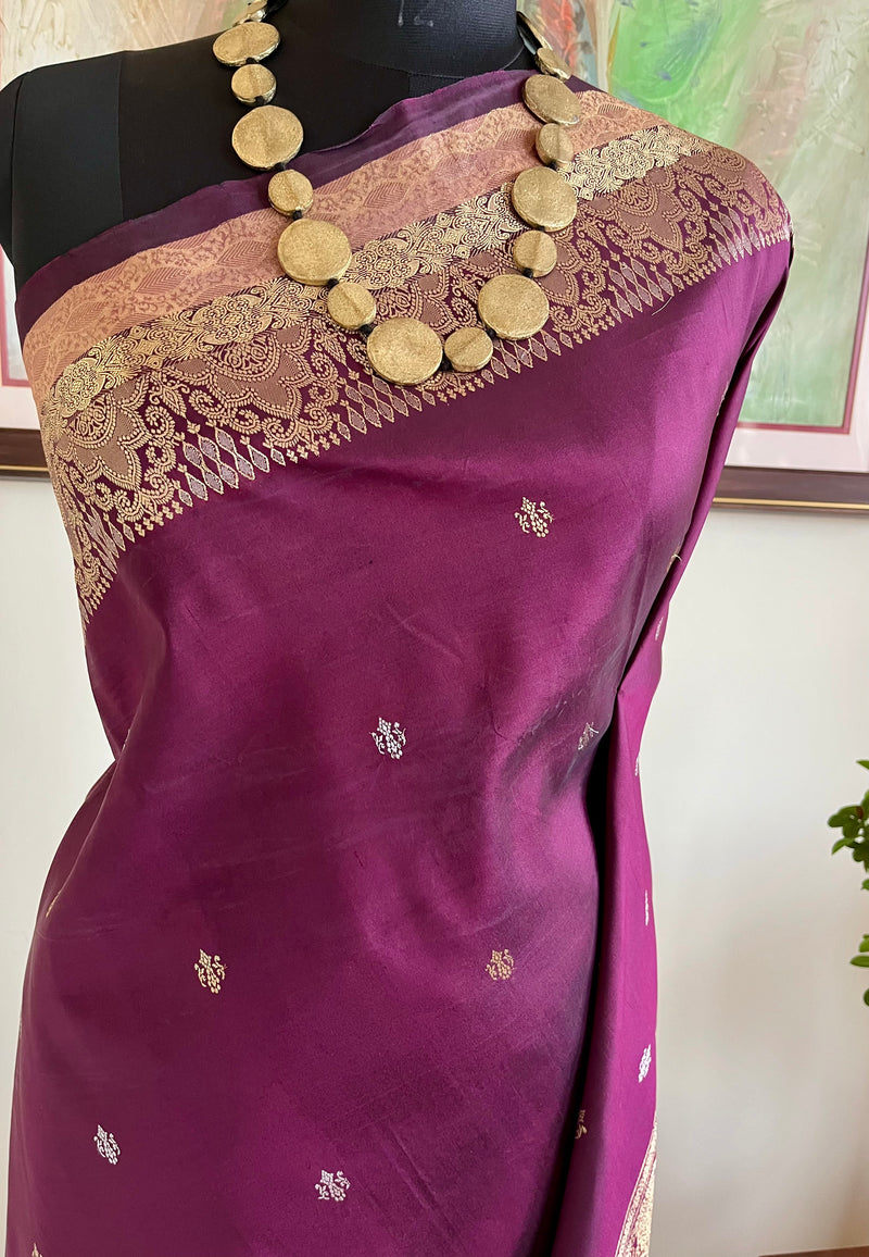 RUVINA- CHOCOLATE BROWN KANJIVARAM WITH ZARI BOOTIS AND STYLIZED AANCHAL