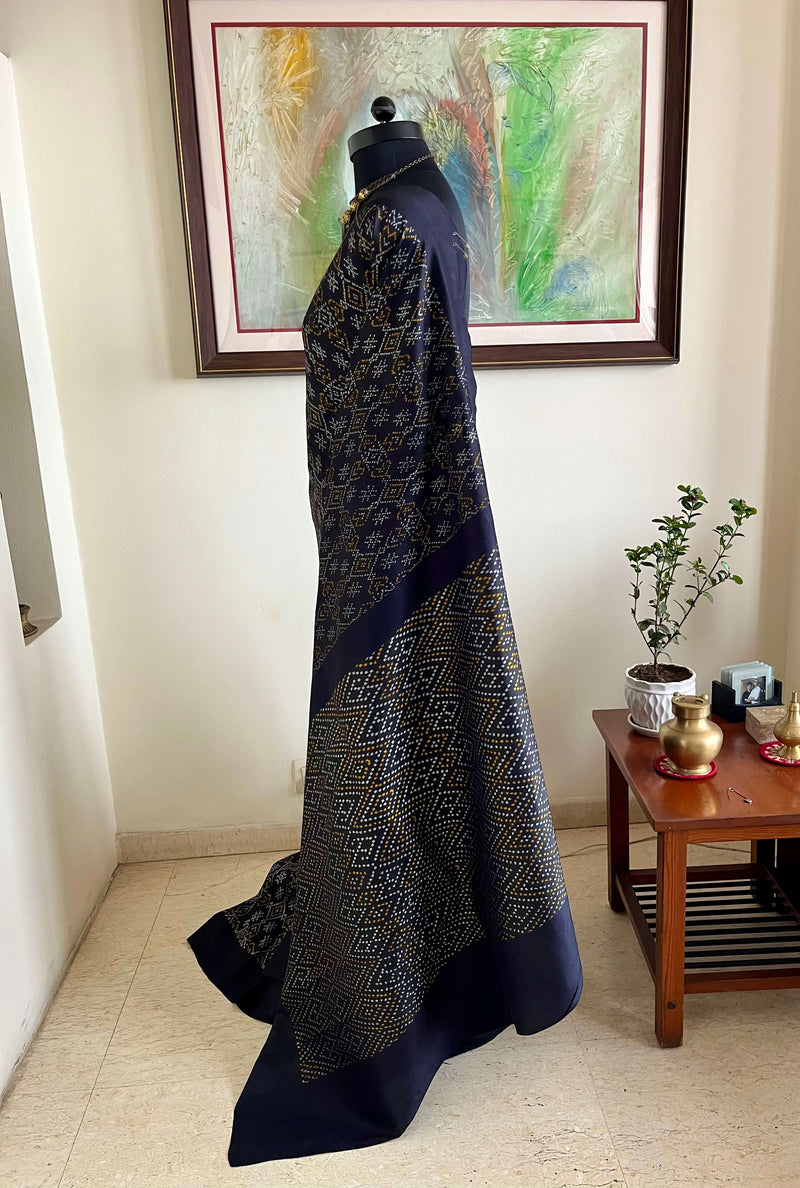 JANVIKA – BLACK POCHAMPALLY SILK WITH INTRICATE MOTIFS