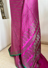 TAHIRA – MAGENTA TANCHOI BANARASI WITH DIAGONAL FLORALS AND PAISLEY AANCHAL