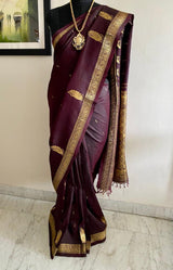 SUGANYA- THE REGAL CHARM OF COFFEE BROWN KANJIVARAM SILK SAREE WITH PEACOCK MOTIFS IN ZARI