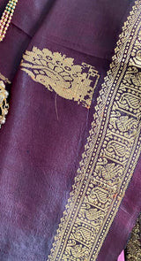 SUGANYA- THE REGAL CHARM OF COFFEE BROWN KANJIVARAM SILK SAREE WITH PEACOCK MOTIFS IN ZARI