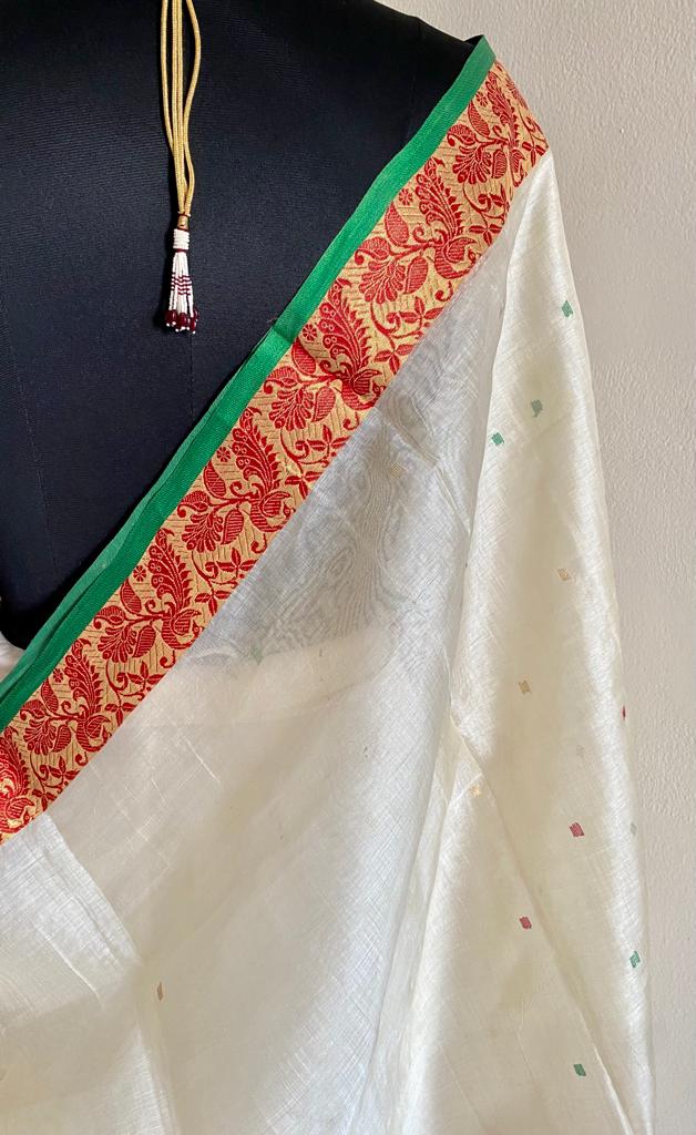PRAGATI- A BEAUTIFUL BENGAL SILK WITH JAMDANI WEAVE BOOTIS AND AANCHAL