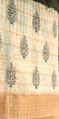 AASHIKA- A BLOCK PRINTED PEACH LINEN WITH A RESHAM BORDER