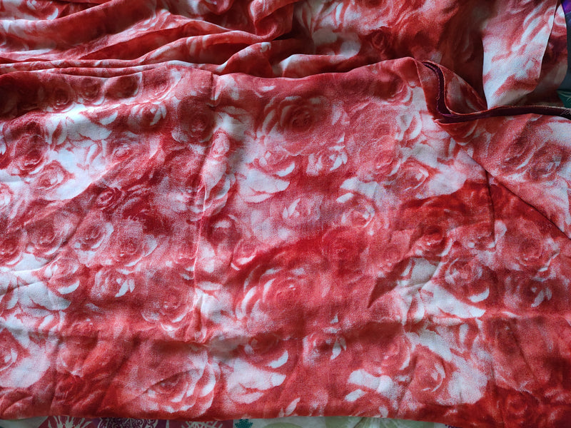 GANDHINI- A BEAUTIFUL RED SAREE GEORGETTE SAREE WITH DIGITALLY PRINTED ROSES AND TINY WATER DROPLETS